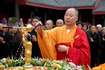 峨眉山浴佛节图片